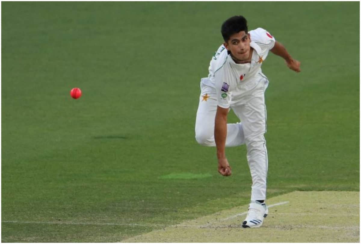 16 years old Naseem Shah bursts into tears after receiving Pakistan Test debut cap  