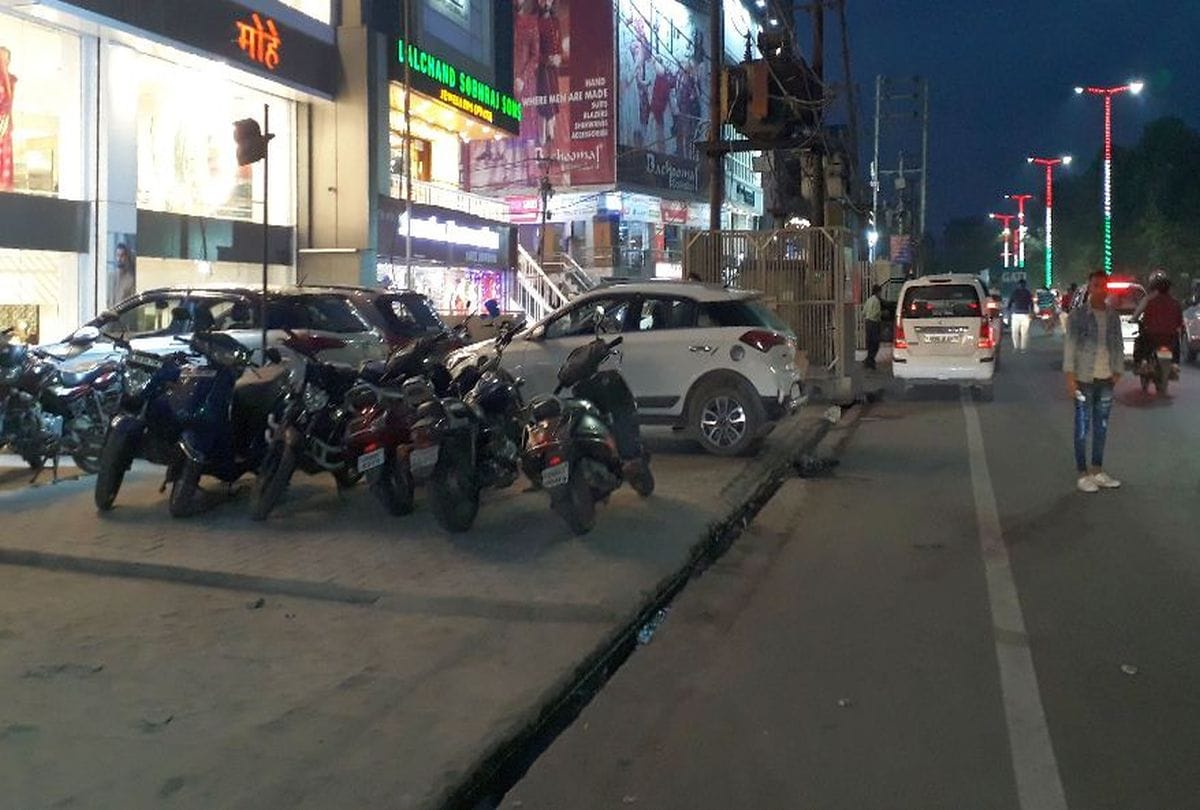 Parking will be in 20 percent space for e-vehicles in group housing societies