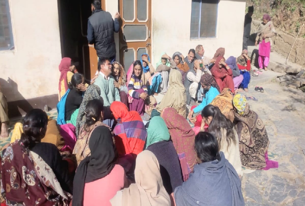 martyr Manish thakur was about to come home after four days