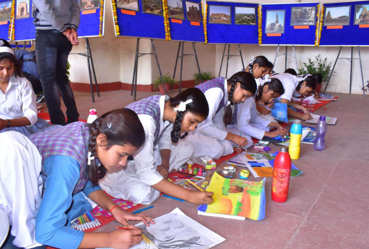 World Heritage Week 2019 Starts By Commissioner Anil Kumar Agra In Sikandra