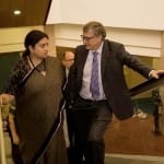 Smriti Irani, Bill Gates