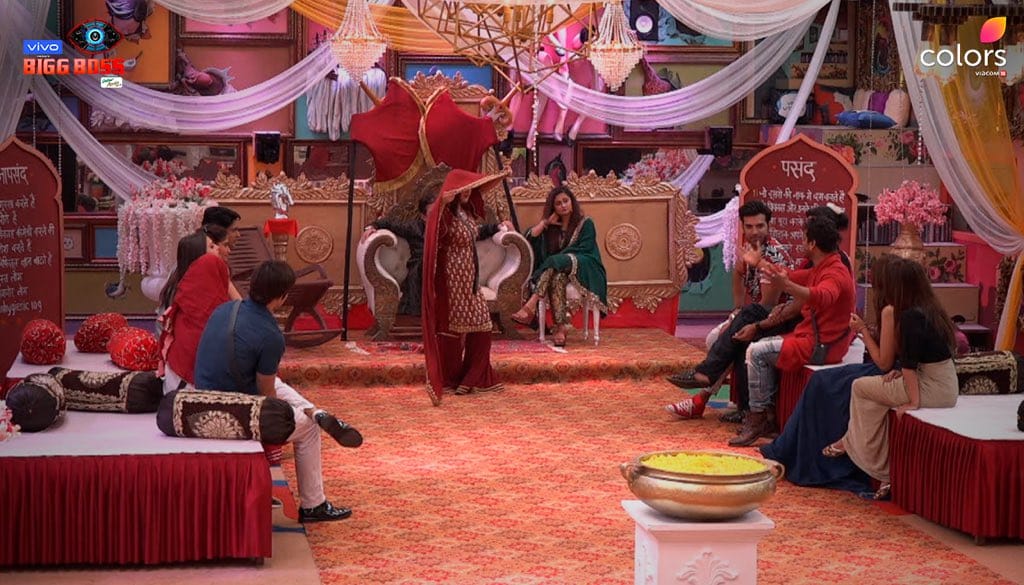 Bigg Boss 13 Siddharth Shukla Asim Riaz fight continue Shehnaz Kaur Gill will do insult