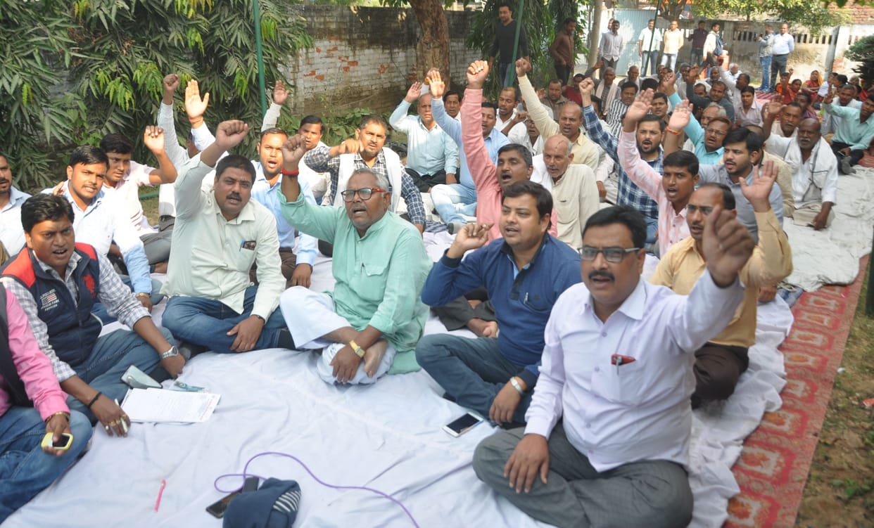 mau news protest