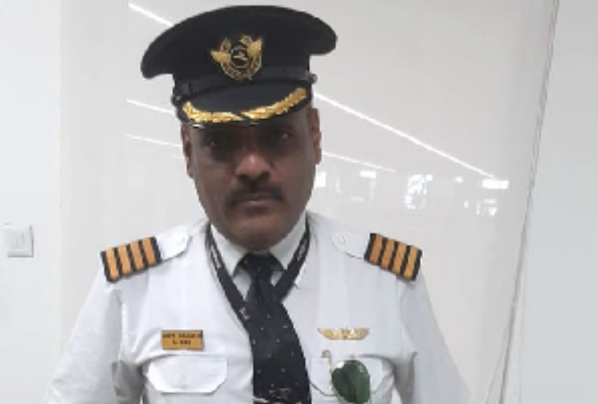 Delhi man travel 15 times on flights in pilot uniform to take privilege upload photo on tik tok