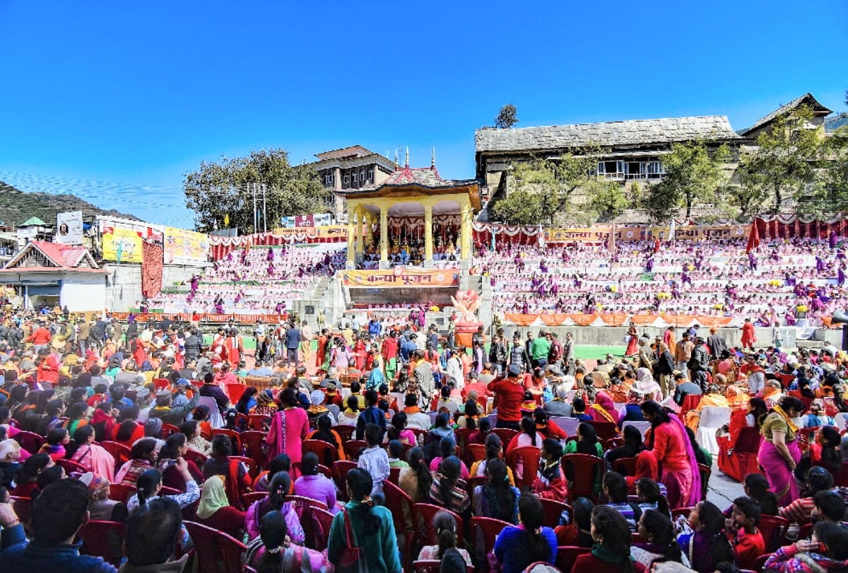 Mandi collective Kanya Pujan recorded in Limca Book of Records