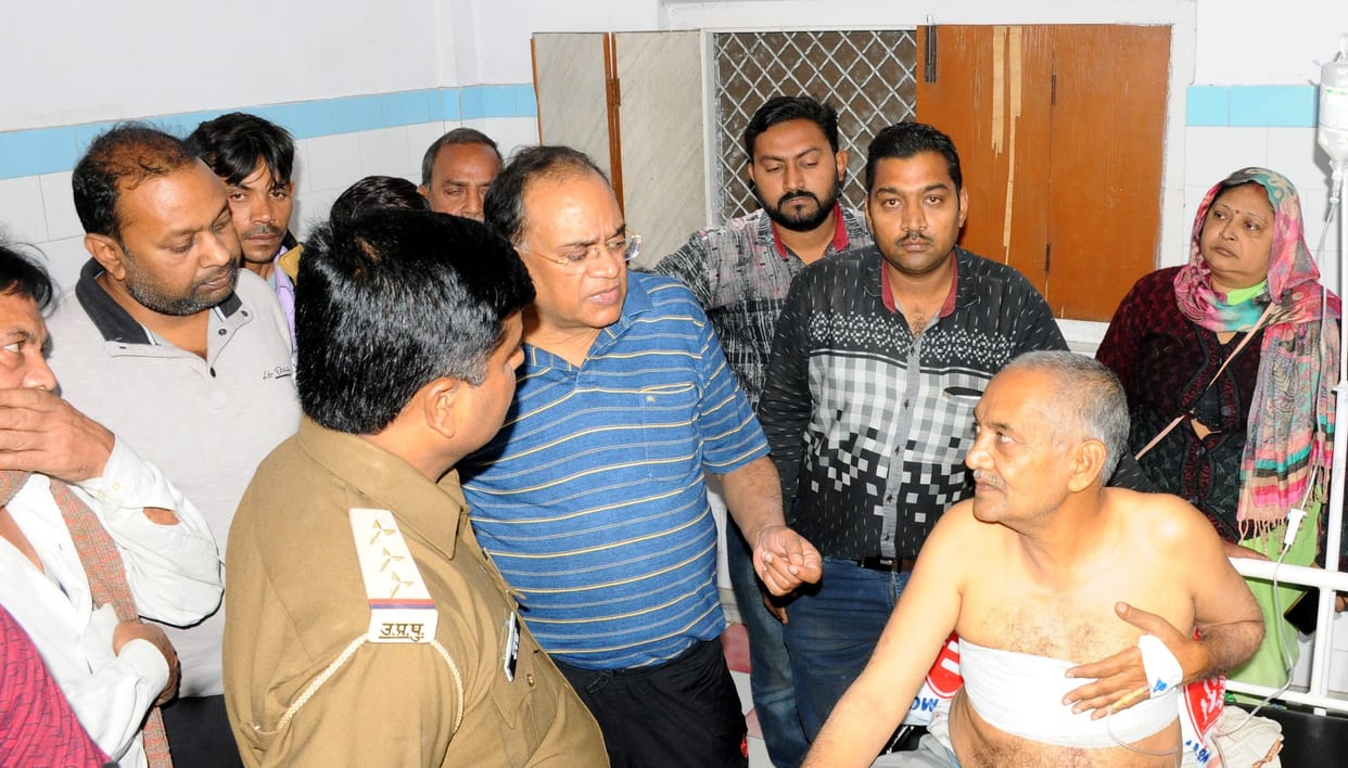bike riding miscrents shot businessman in sambhal