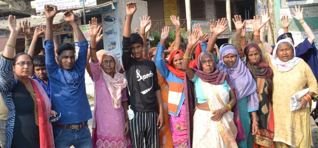 protest for water and electricity