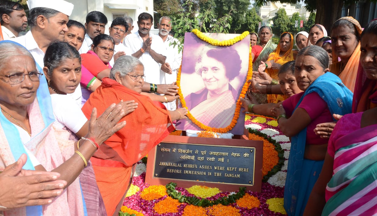 Past PM Indira Gandhi's soulful remembrance on Jayanti
