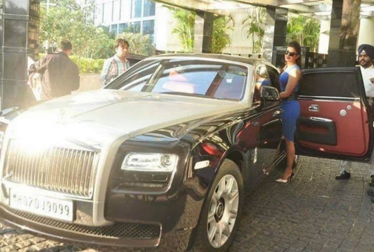 sunny leone to Priyanka Chopra 12 Bollywood Actresses Luxury Cars Collection see photos