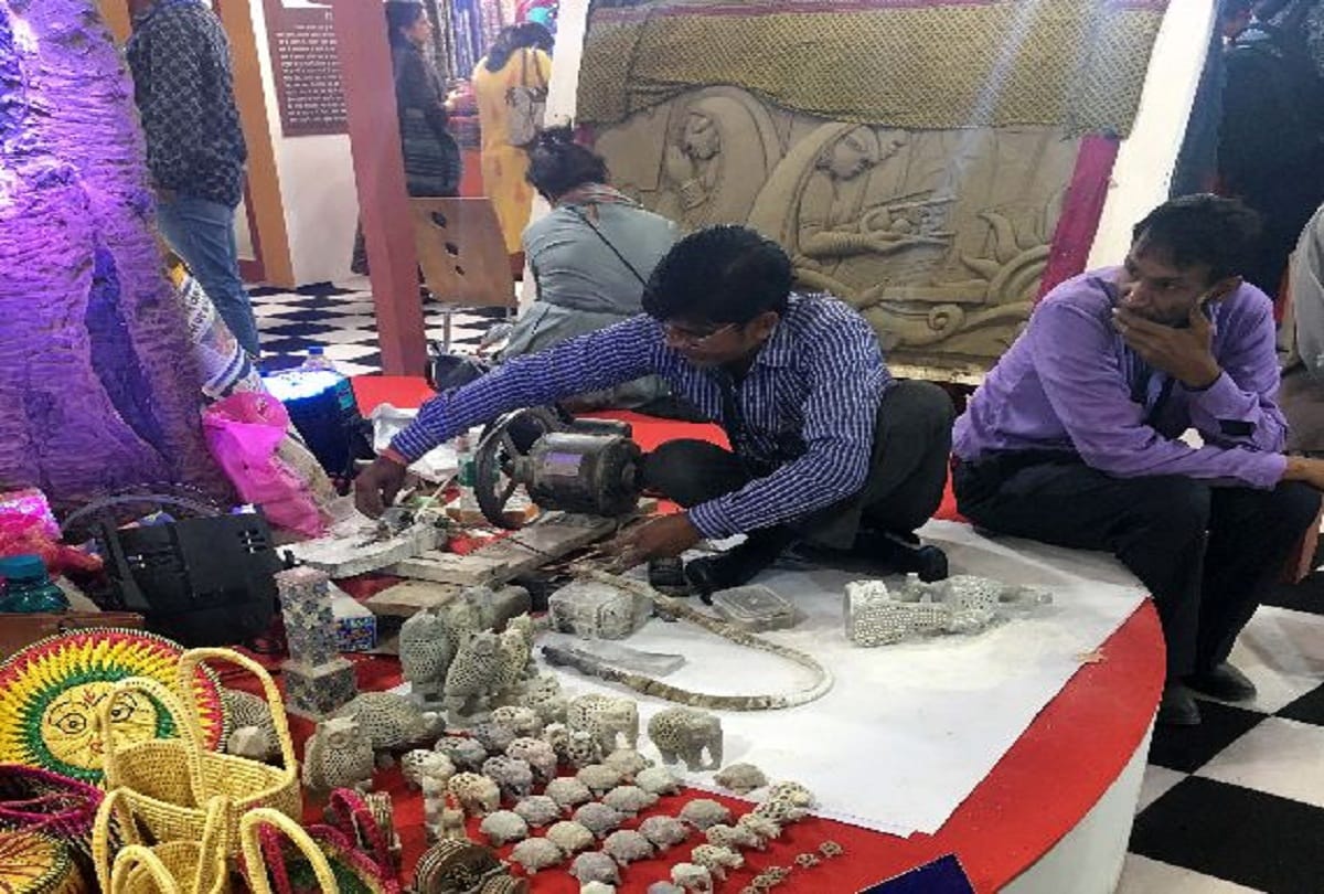 World Trade fair 2019 Delhi Bihar Pavillion Up Pavillion Stone craft selfie with bapu