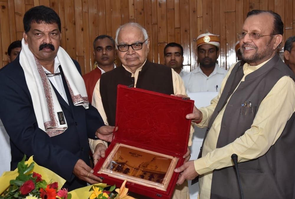 Uttar Pradesh vidhansabha chief meets to Goa Vidhansabha chief.