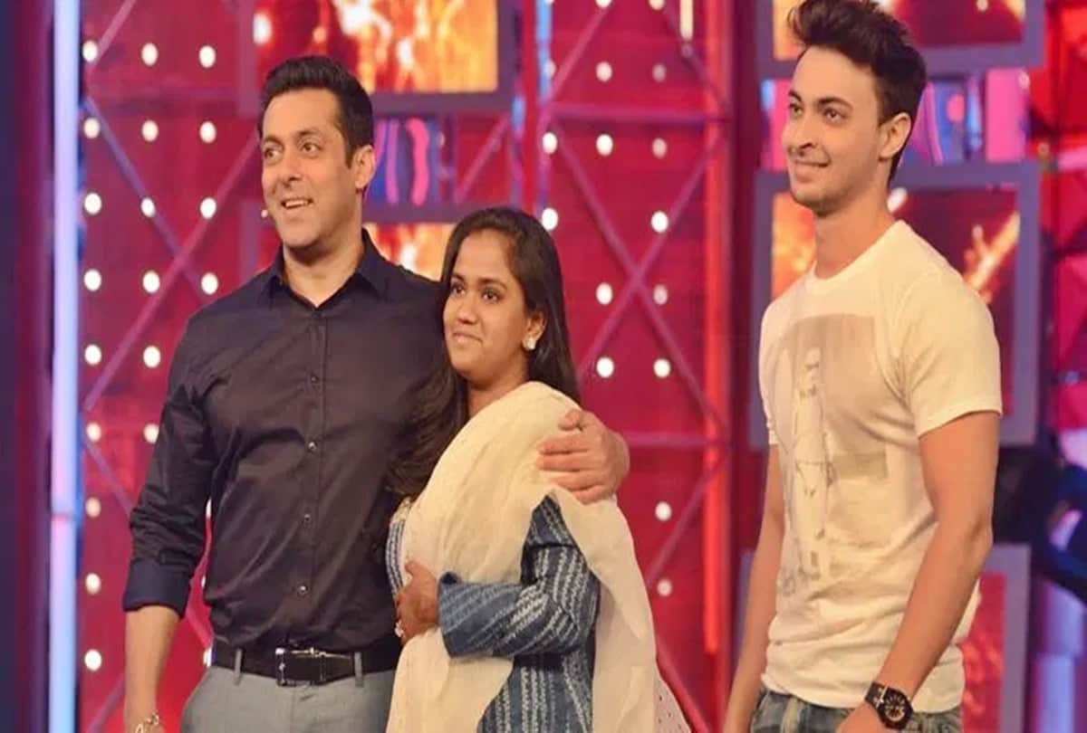 Salman Khan sister Arpita Khan welcome a baby girl on his birthday