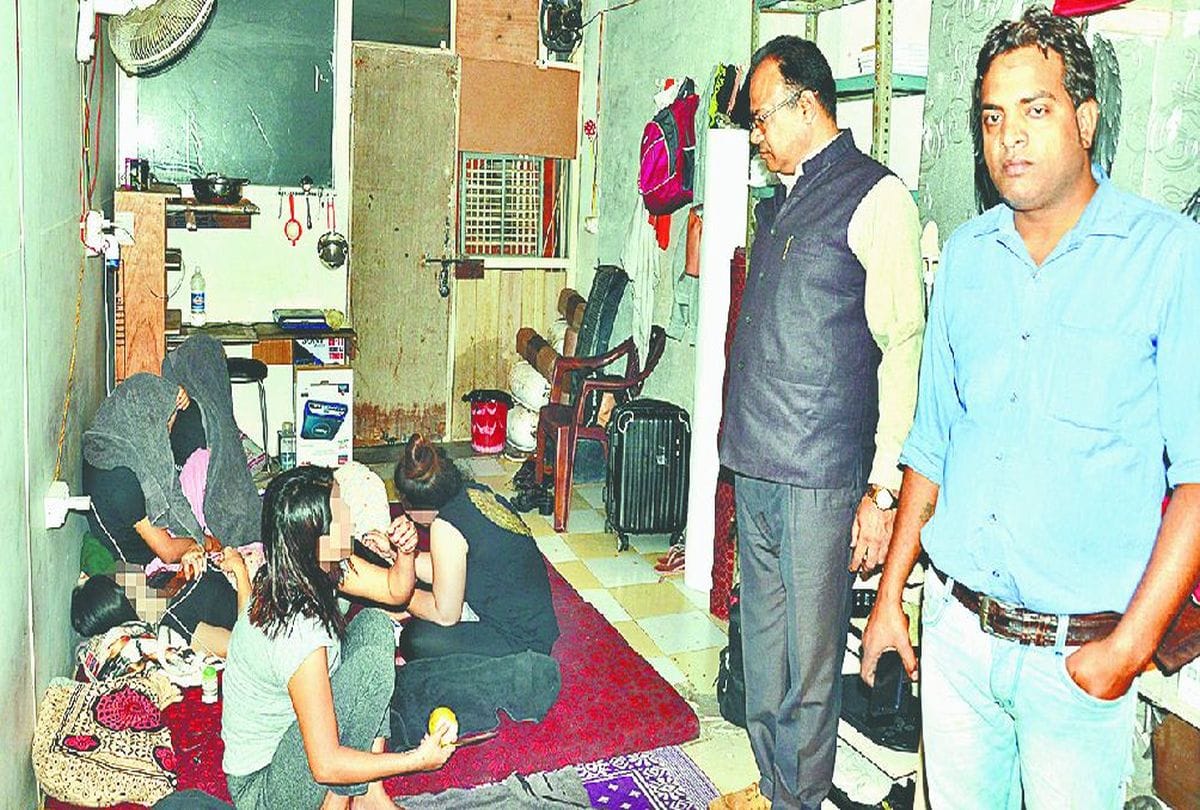 Spa owner arrested for prostitution in agra