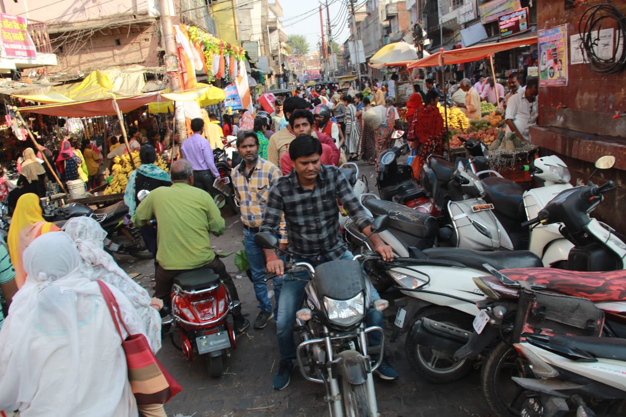 traffic jam in badabazar