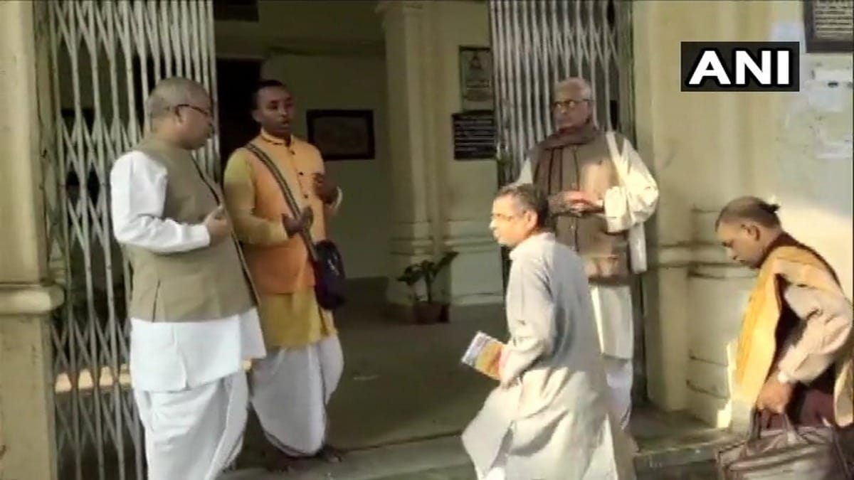 Sanskrit aspect open after 15 days in between student protest  Firoz khan appointment in bhu