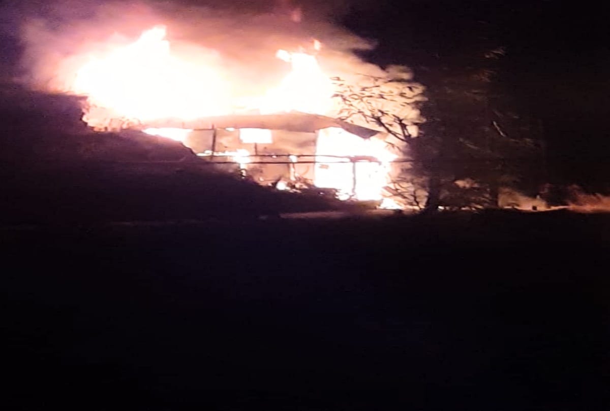 father and son burnt alive after fire broke out in Two-storey house