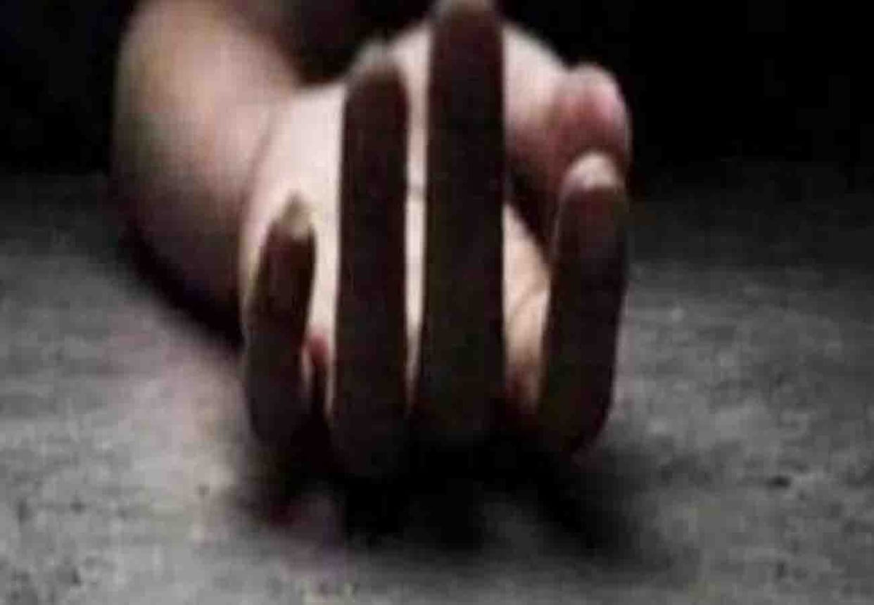 found student dead body in hardoi