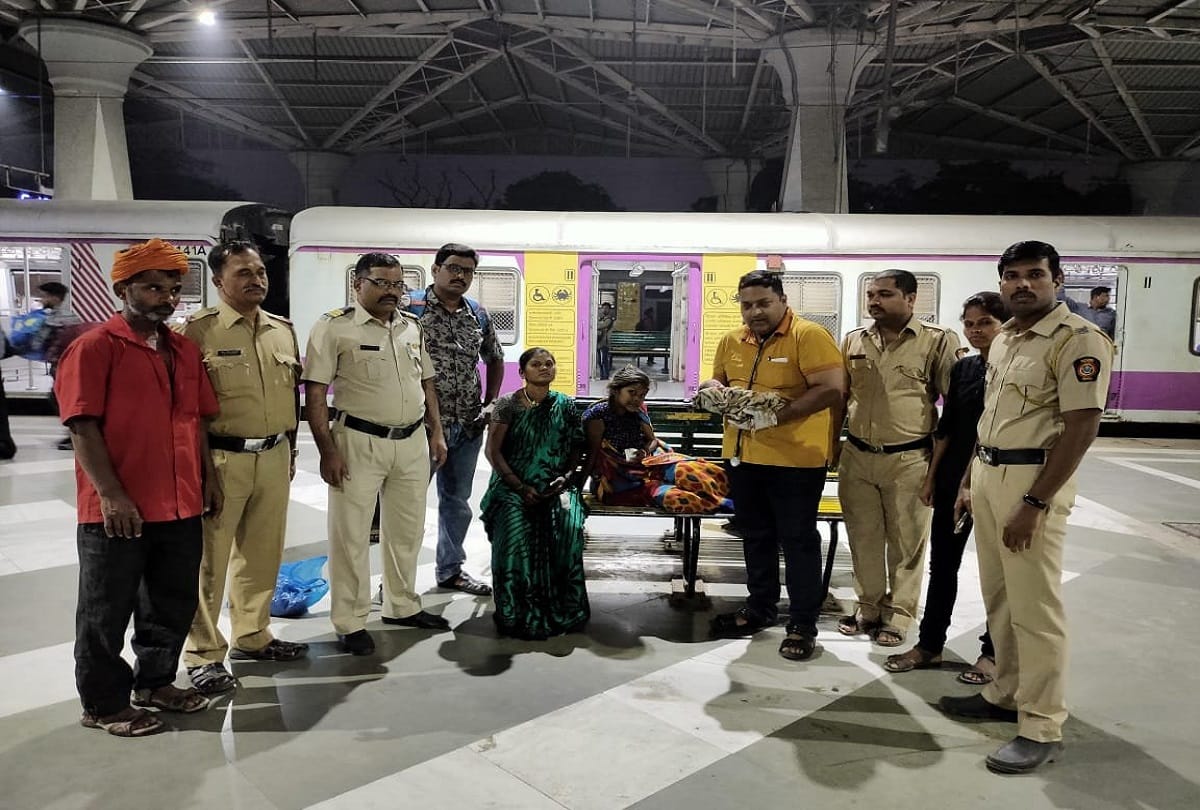Maharashtra woman Nerul to Panvel gave birth to a child at Panvel railway station One Rupee Clinic