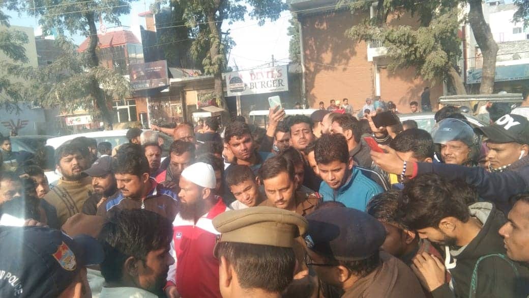 Uncontrolled dumper crushes young man, died