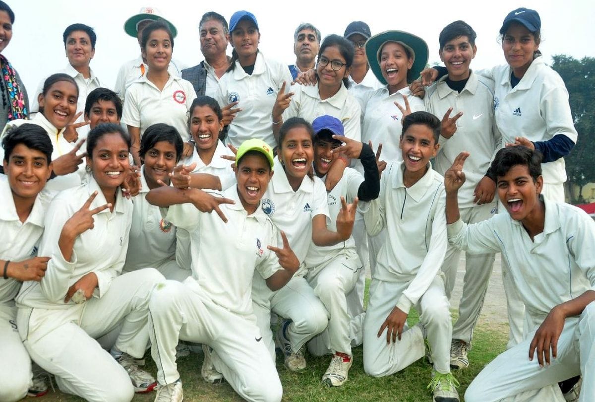 team agra won the match against aligarh in cricket tournament
