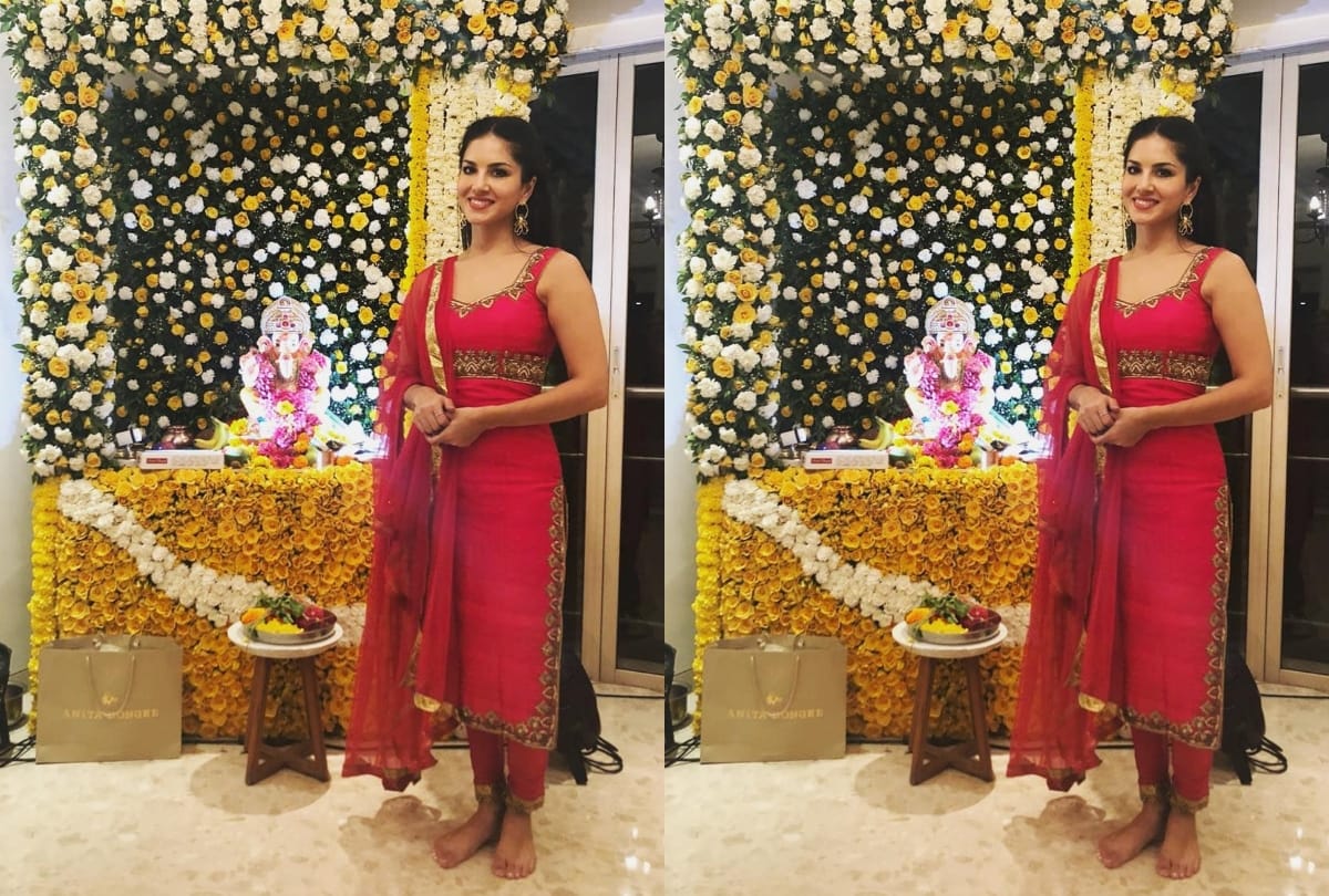 actress sunny leone in traditional dress