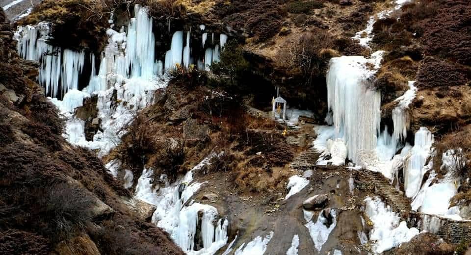 Snow Shivling of Baba barfani see this year In niti valley saw first photo