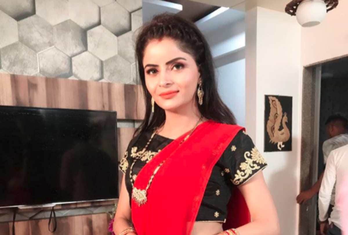 Gehna Vashishth Publicist says she is a cardiac patient with sugar over 500, shouldn't be kept for erotica