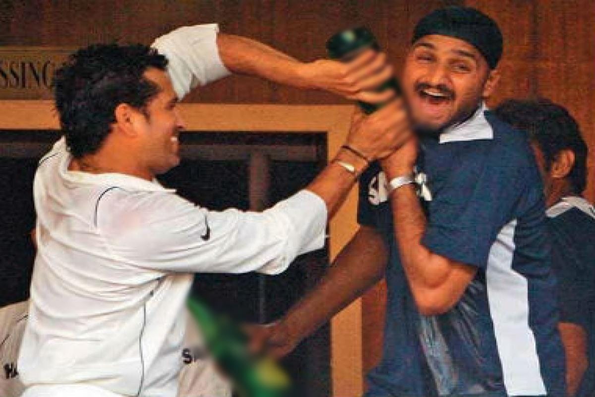 When Harbhajan Singh Bowled To Sachin Tendulkar For First Time, secret revealed in Day Night test