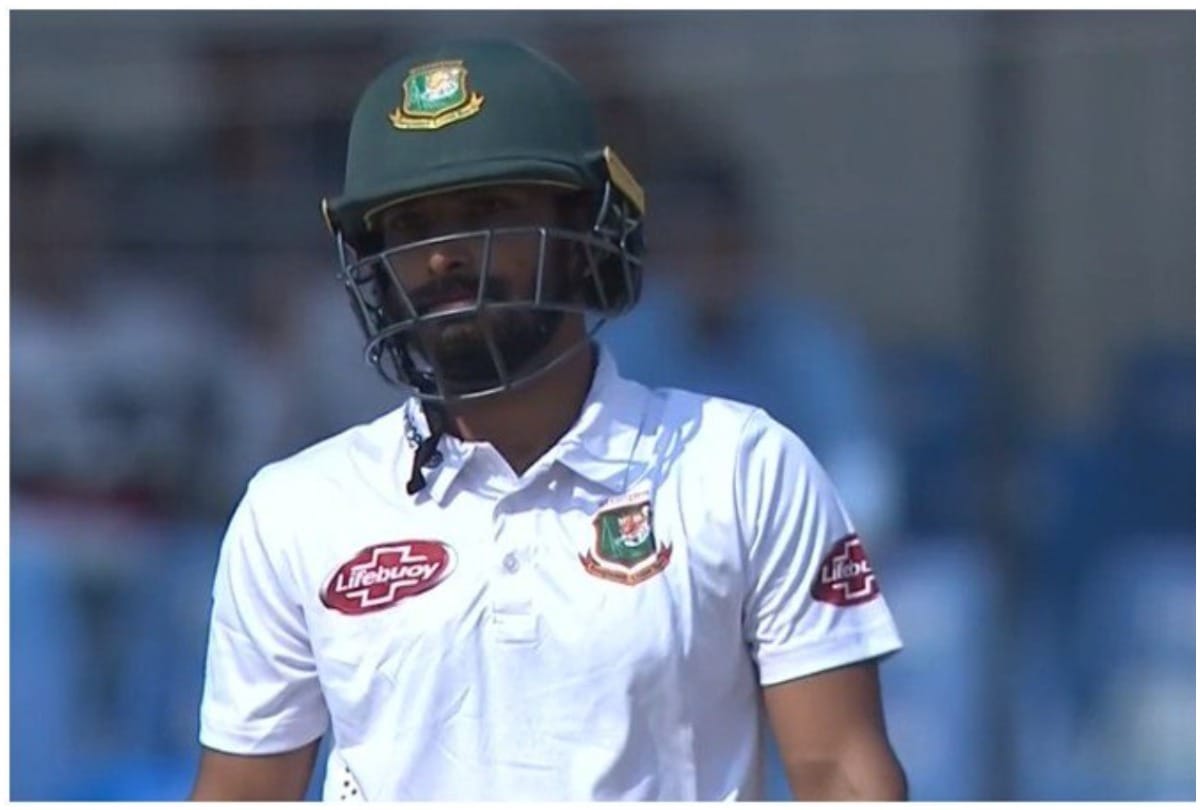 INDvBAN Liton Das retired hurt after hitting mohammed shami bouncer on his helmet