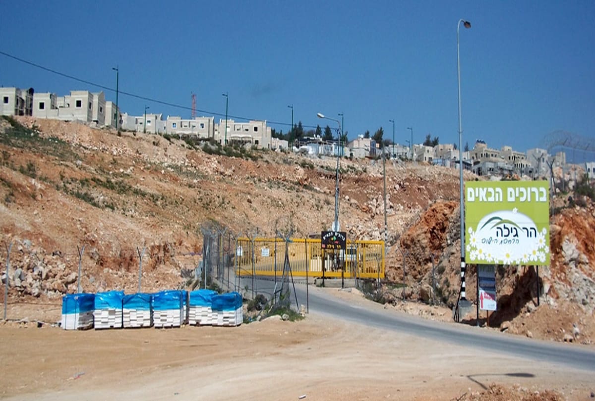 UN envoy tells, Israeli settlements remain flagrant violation of international law