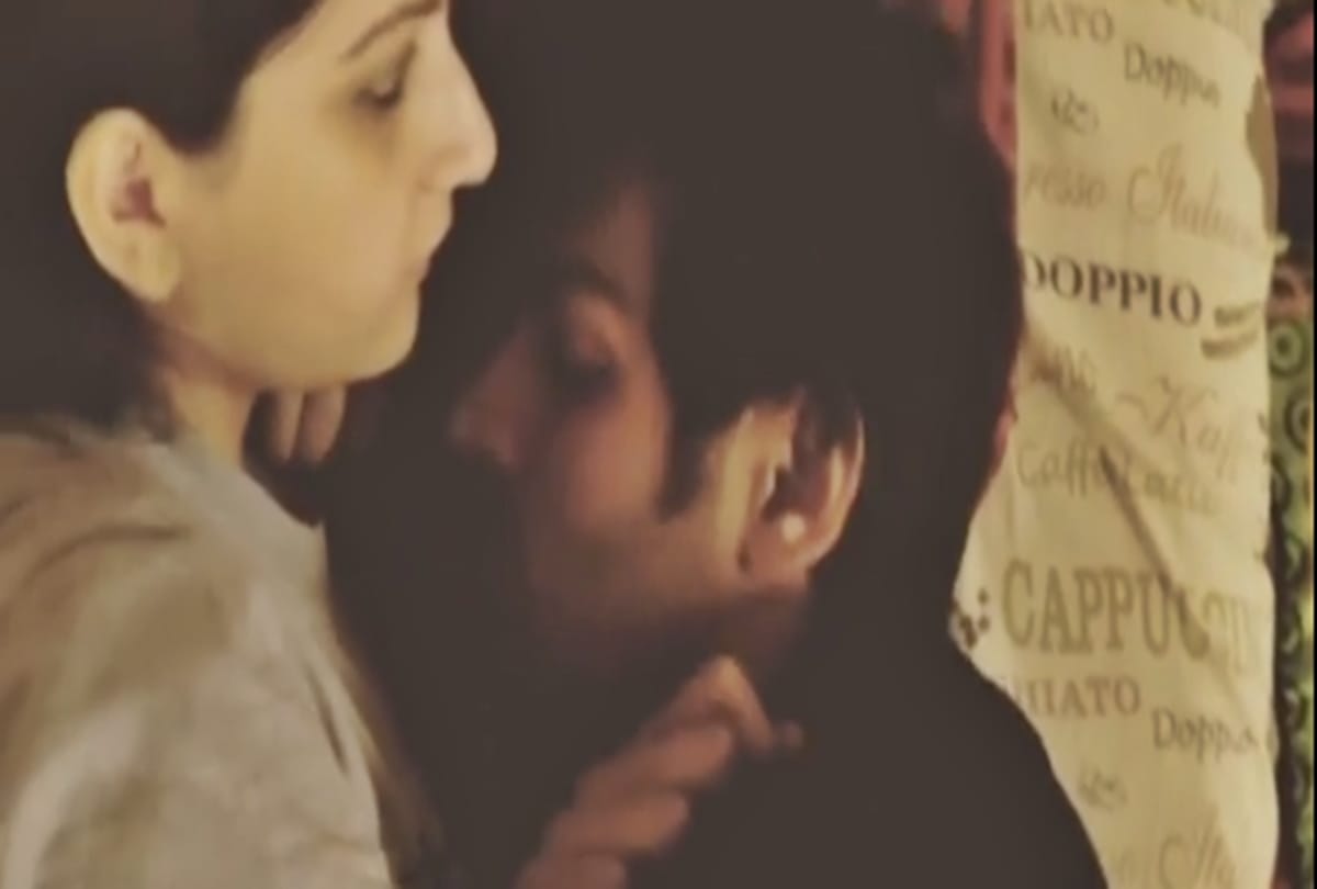 Birthday Special Kartik Aaryan Viral Video Shared By Mukesh Chhabra on instagram