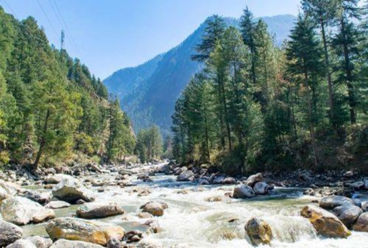 New Year 2023 Celebration Ideas Visit Himachal Pradesh Hill Station Kasol on New Year Check Details