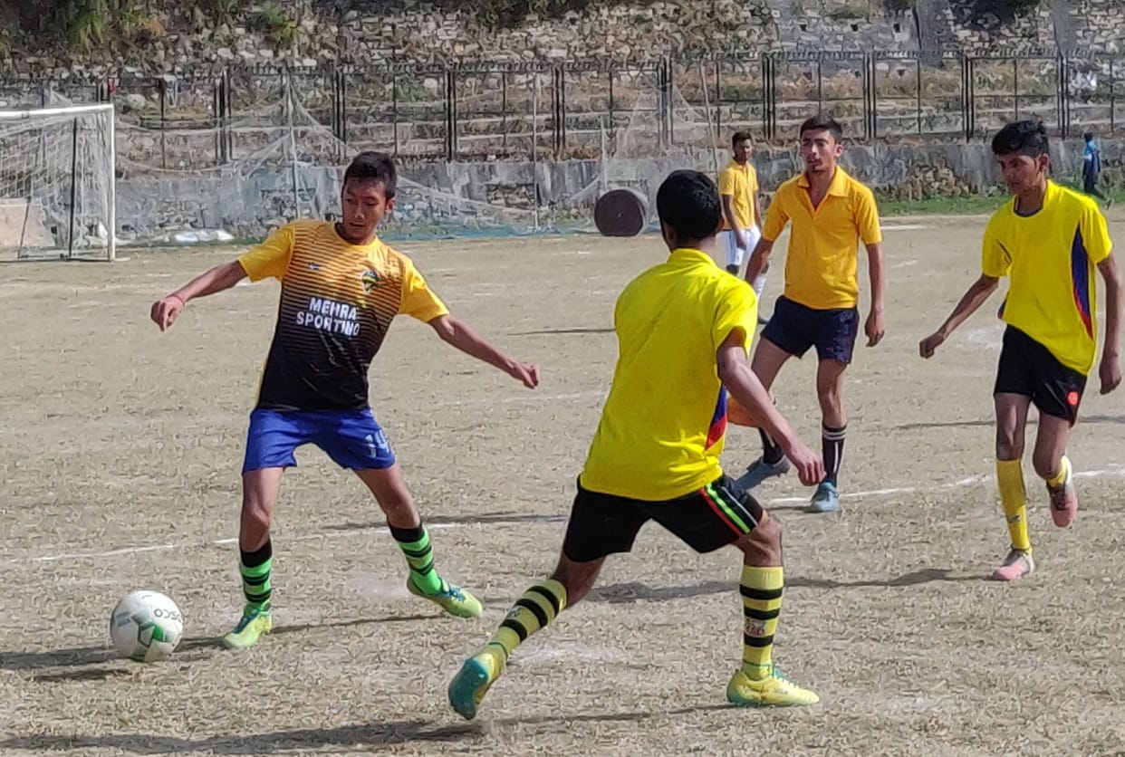 Maharishi A and Modern Field Club won the match