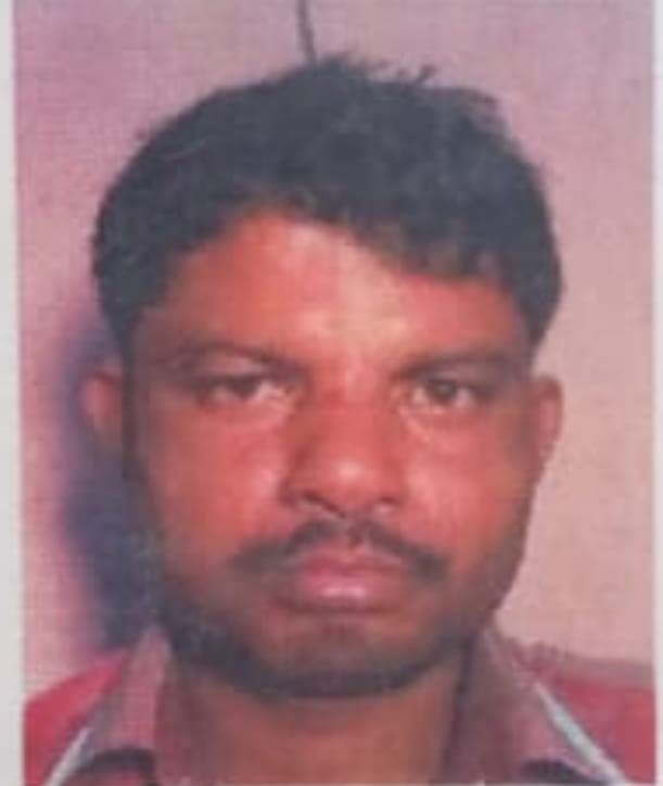 Counter of sweets dropped during cleaning, businessman dies due to suppression