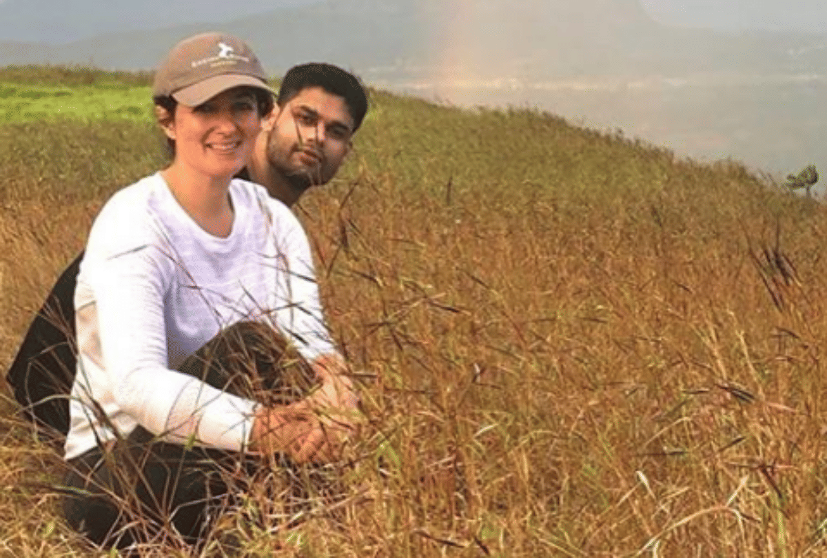twinkle khanna share throwback picture with karan kapadia