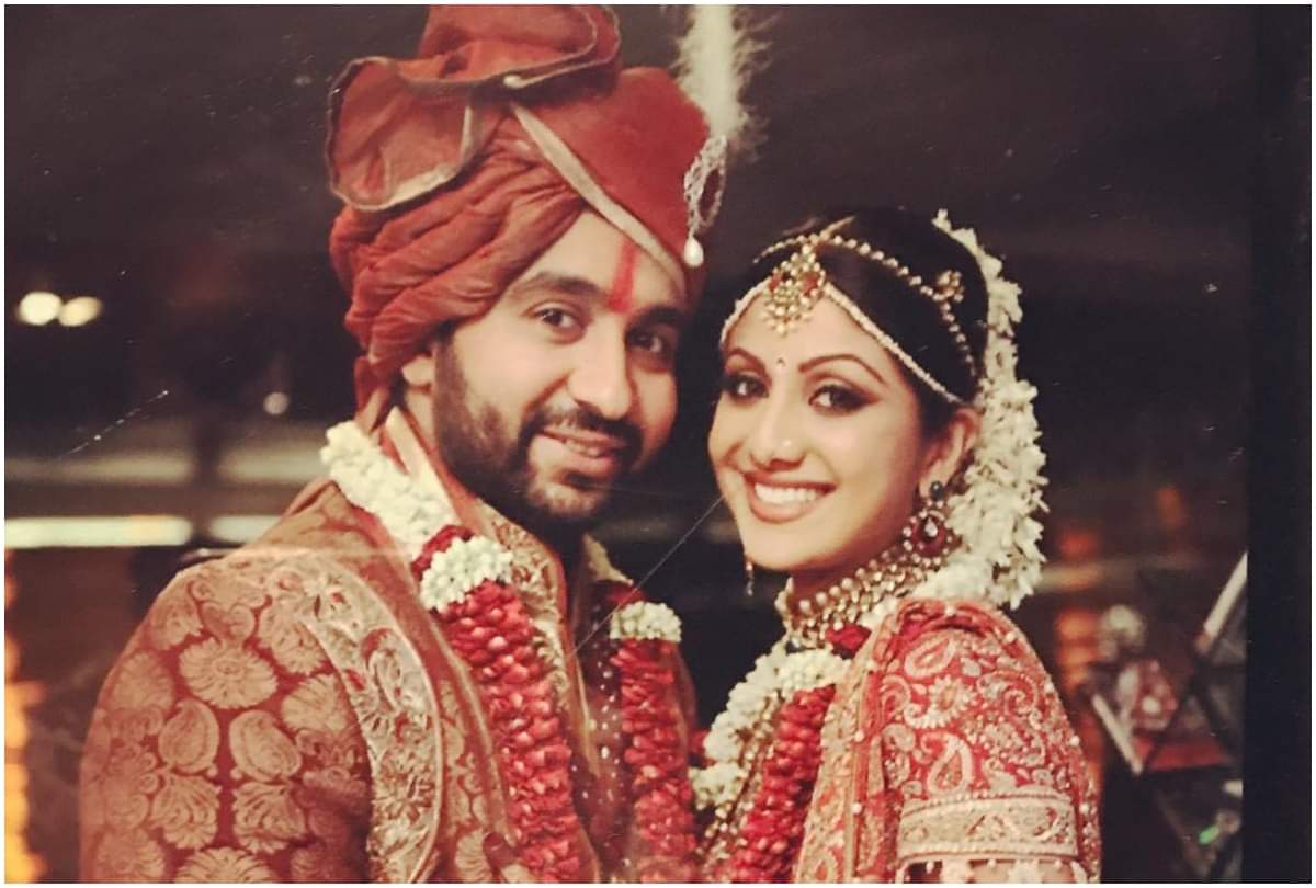 Karwa Chauth 2020 Shilpa Shetty Husband Raj Kundra Share Funny Memes On The Occasion