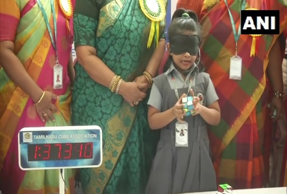 Indian girl 6 year old Sarah became worlds youngest genius, solved rubic cube puzzle in record time