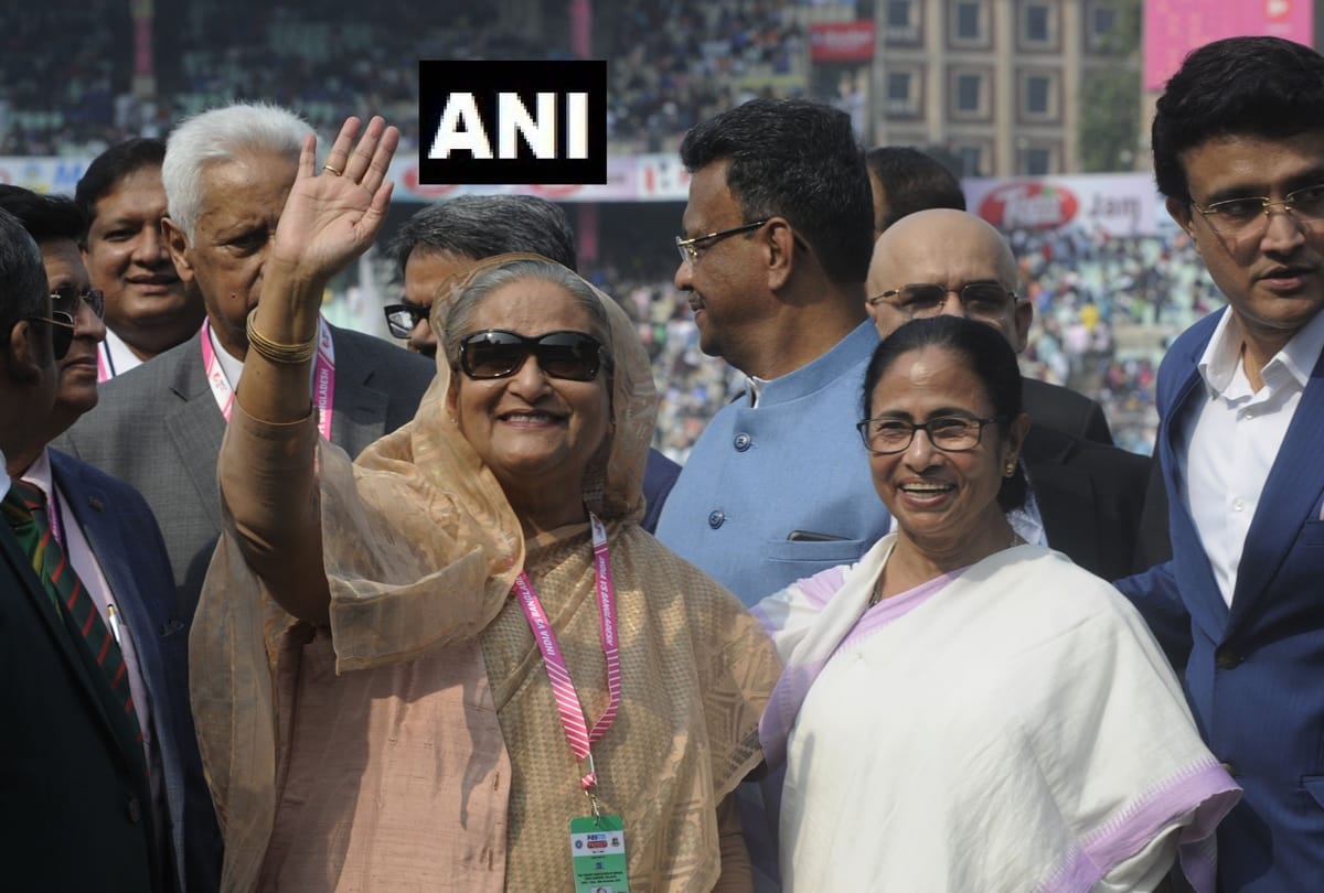 Pink Ball Test: sourav Ganguly shares selfie with Eden Gardens crowd 