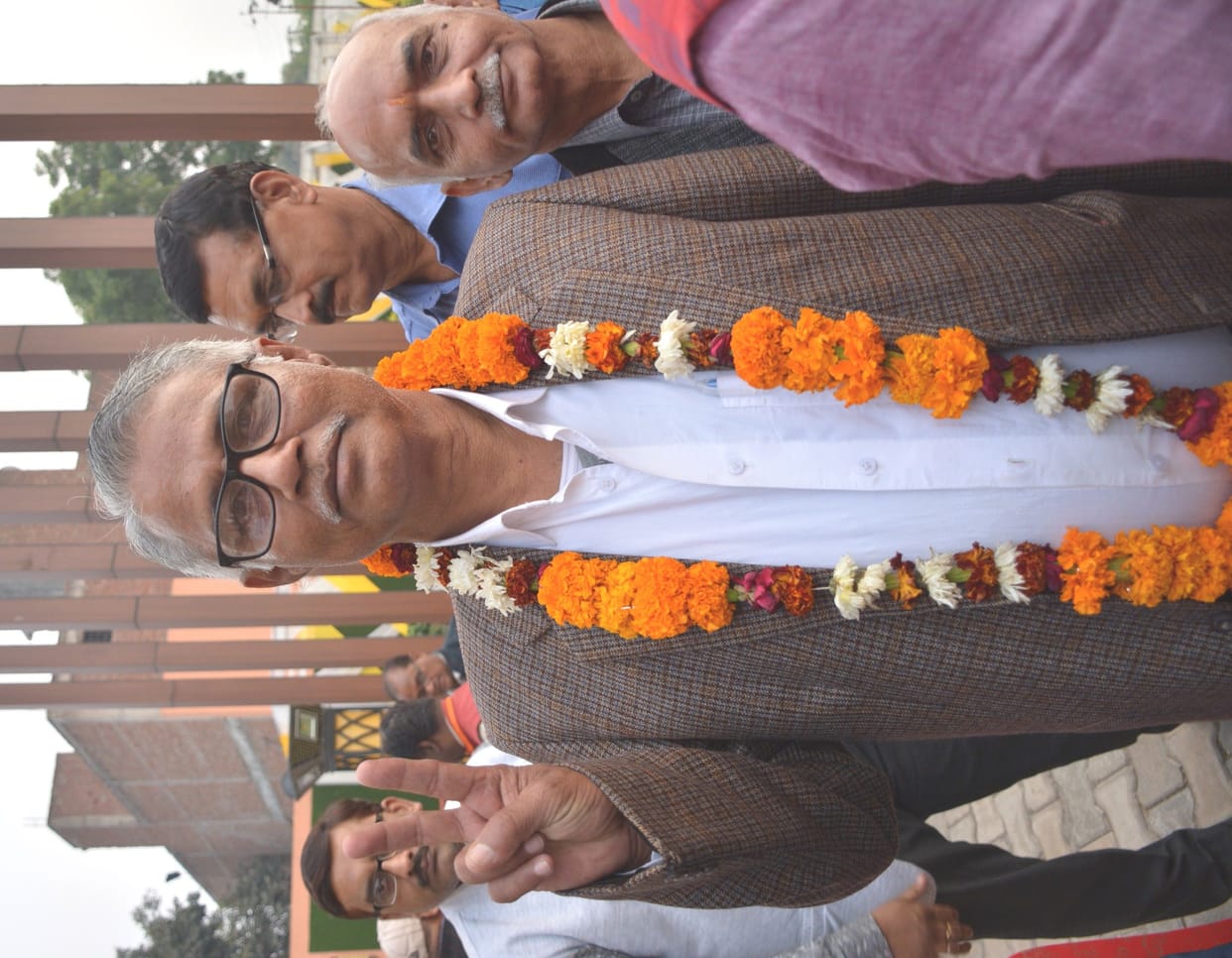 Kamlender twice elected president of west up Maheswari Sabha.