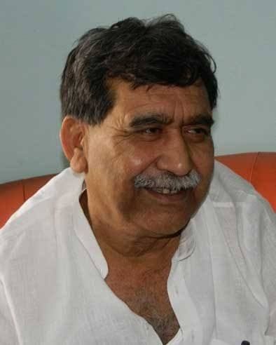 three mla with ex up cabinet minister  out of bsp