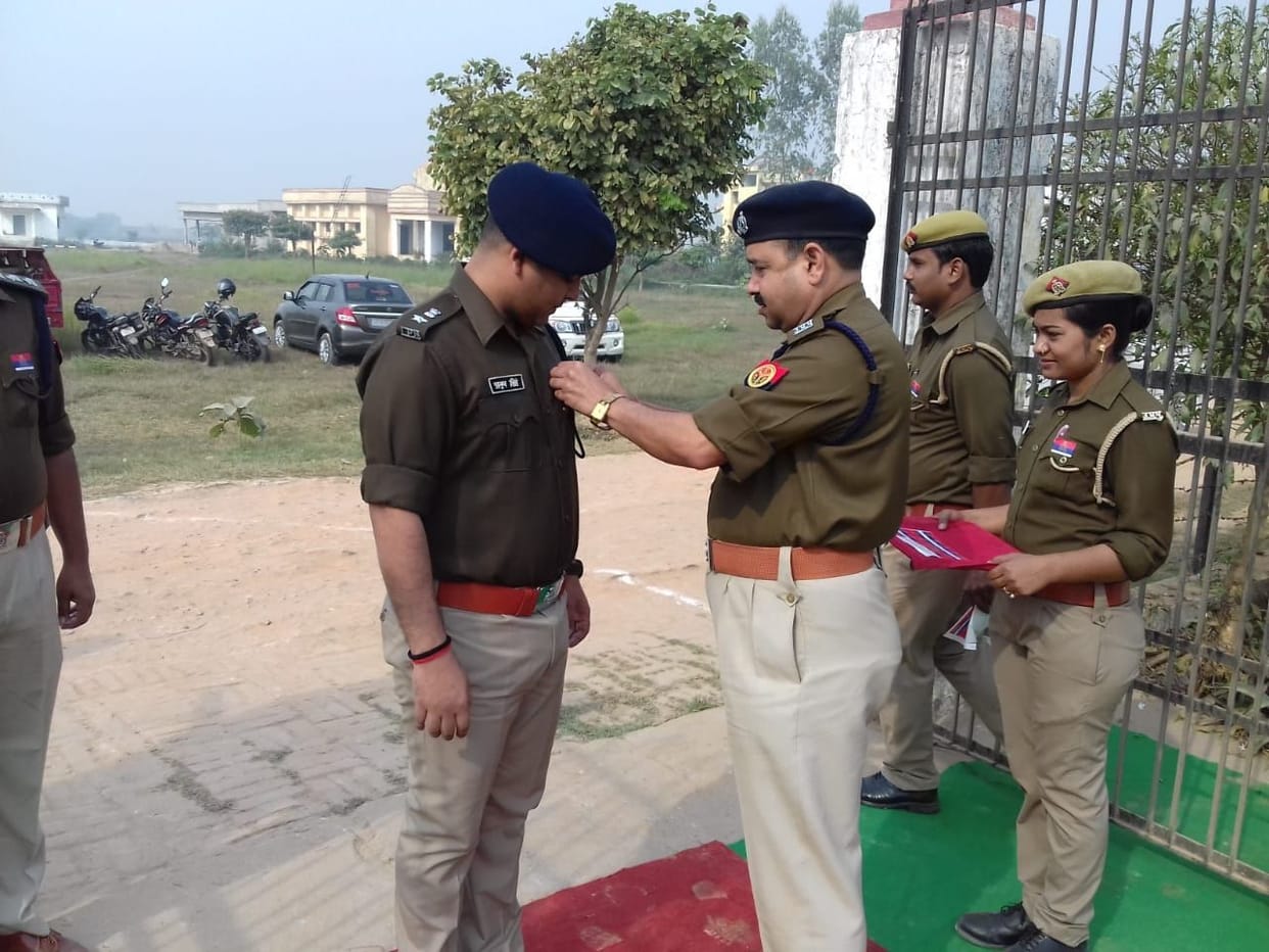 Police personnel should perform duty with renewed vigor
