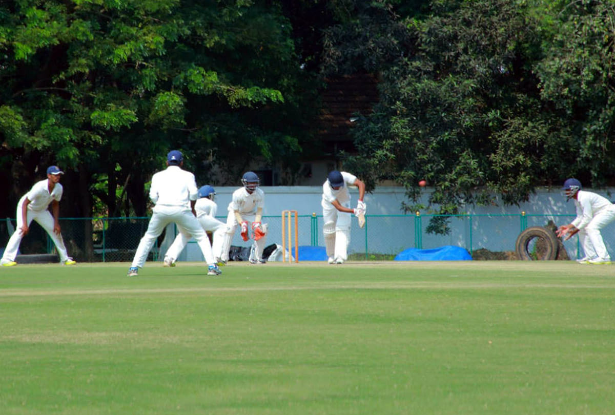 Cooch Behar Under19 Trophy: Jammu kashmir cricket team all out for 196