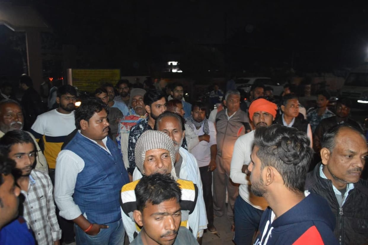 Two youths were crushed by a vehicle in Hathras