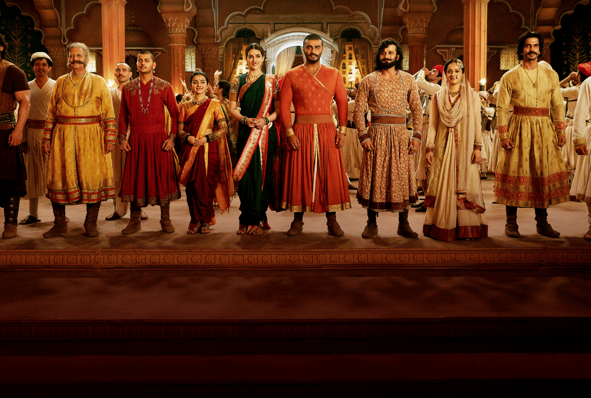 Arjun Kapoor Kriti Sanon Sanjay Dutt Starrer Ashutosh Gowariker directed Panipat Review