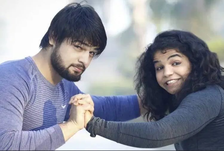 wedding of wrestlers with wrestlers, marriage trends