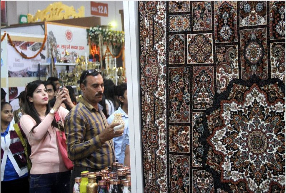 39th International trade fair Delhi Pragati Maidan Mirzapur carpet workers