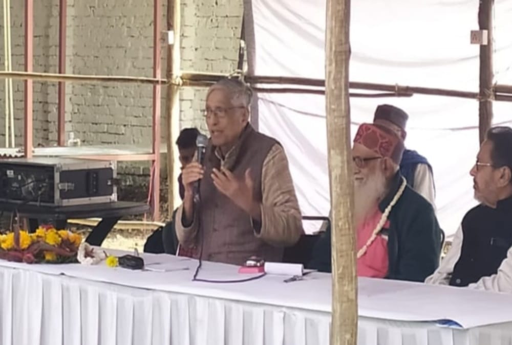 Mahatma Gandhi grandson Told About Rumours for Bapu in dehradun