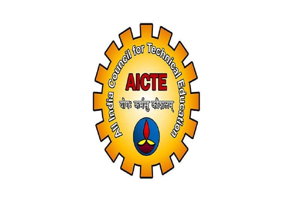 AICTE directs Colleges to follow UGC guidelines know more details