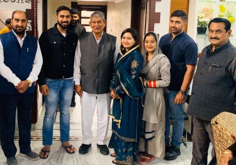 harish rawat told BJP proved that it can go to any extent for power