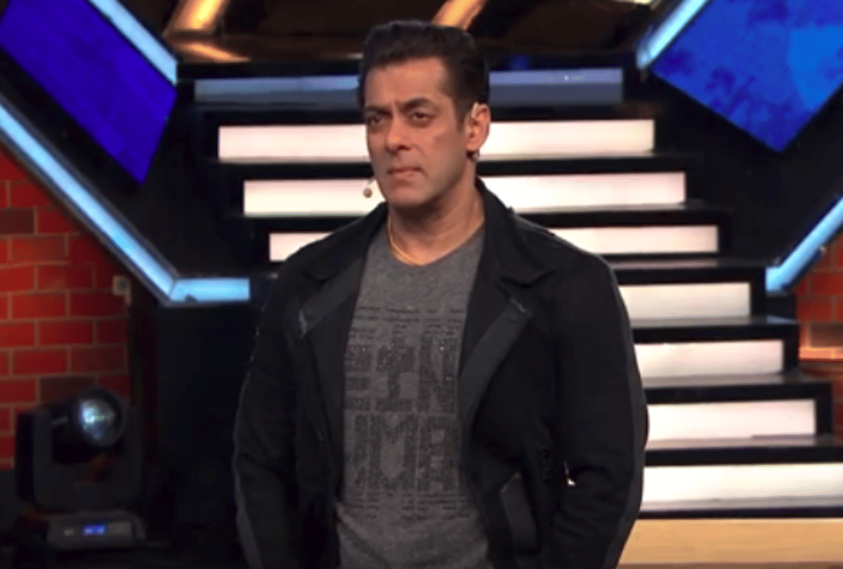 bigg boss 13 ananya panday guess the sentence by salman khan